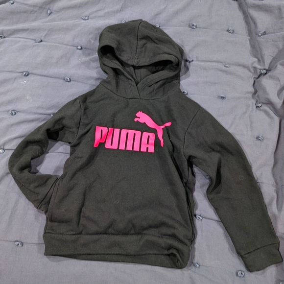 Puma Pink & Black Girls Hoodie XS 5/6 - Picture 1 of 2